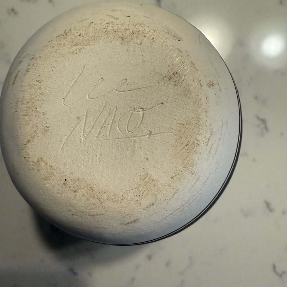 Mesa Verde Pottery Vase by Lee Naco. - Picture 4 of 5